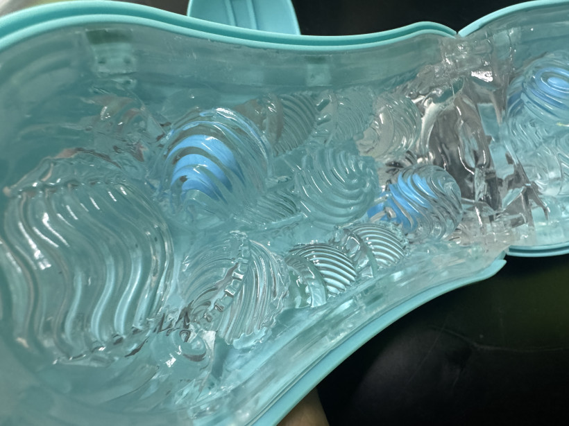 5a6c3d23d0e1665d42ab9c233245f31d_1734424973_2015_8958068.jpg
